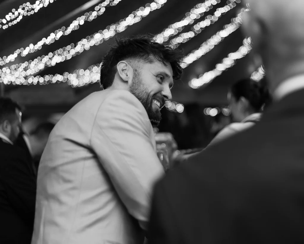 Émotion lors de l'échange des vœux de mariage - LignyPicture