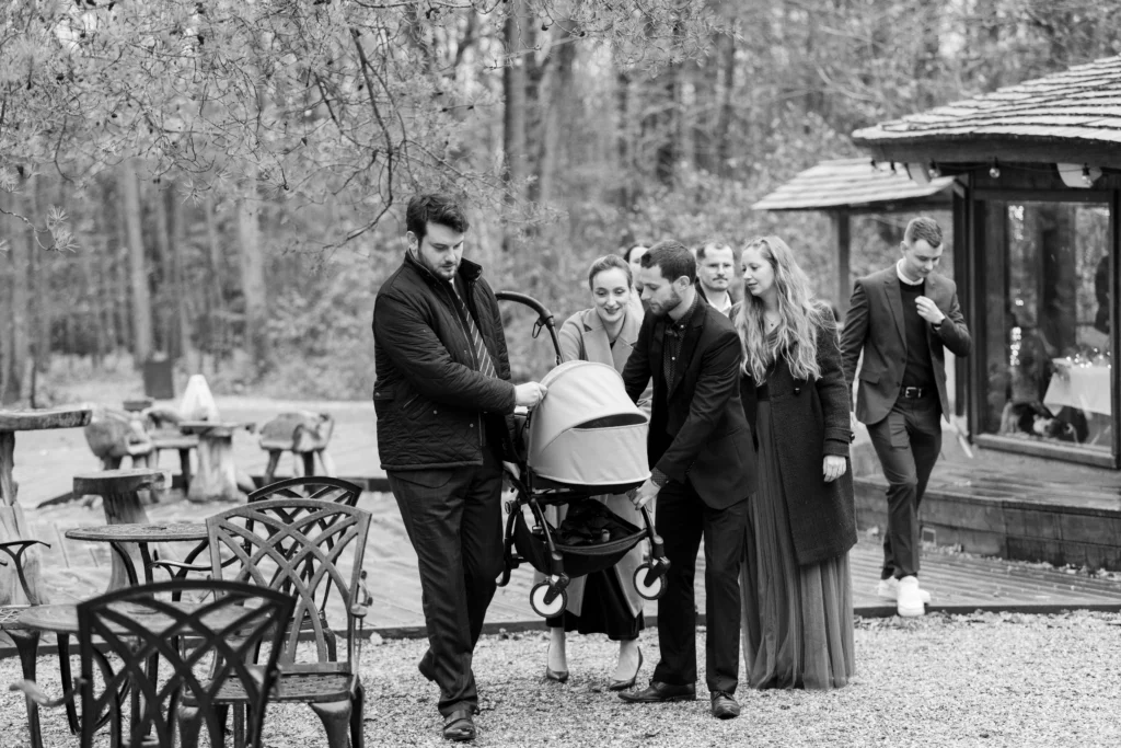 Précieux détails des alliances de mariage - LignyPicture