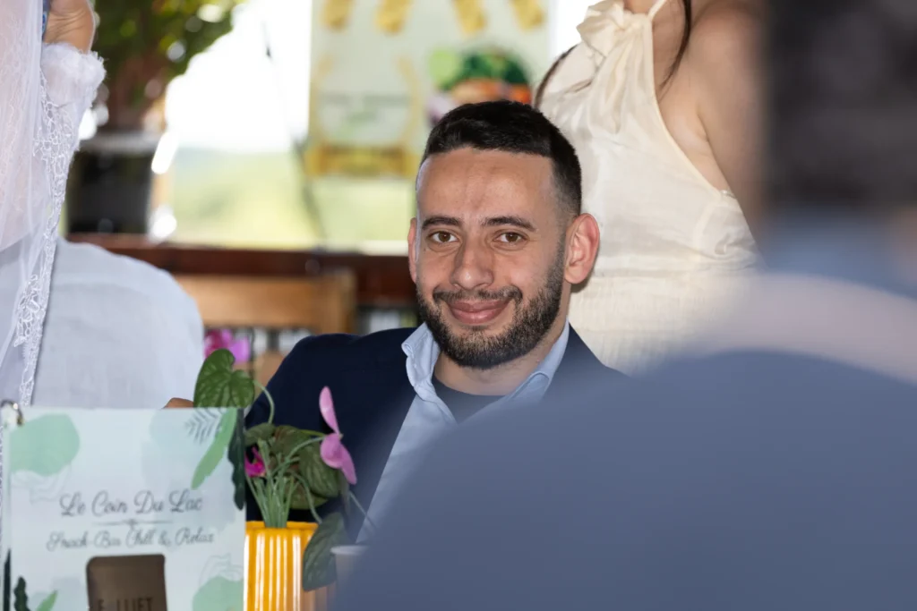 portrait d'un homme à un mariage à Fontainebleau