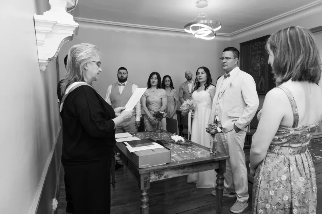 photographe mariage presence discrete.webp